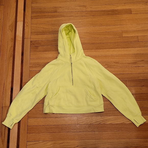 LULULEMON SCUBA OVERSIZED HALF ZIP HOODIE SWEATSHIRT IN WASABI - Picture 5 of 9